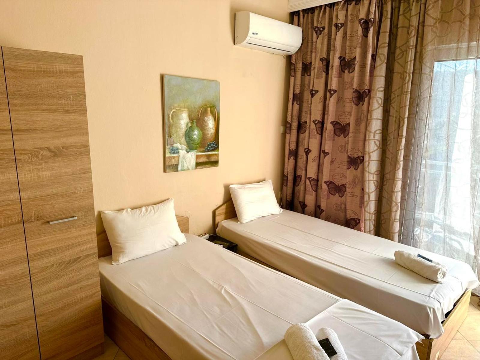 Ammos Apartments Nea Karvali Exterior foto